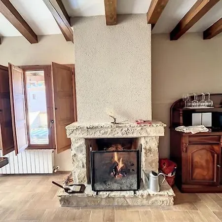 Vivienda En Casla, By Adoorable Casla